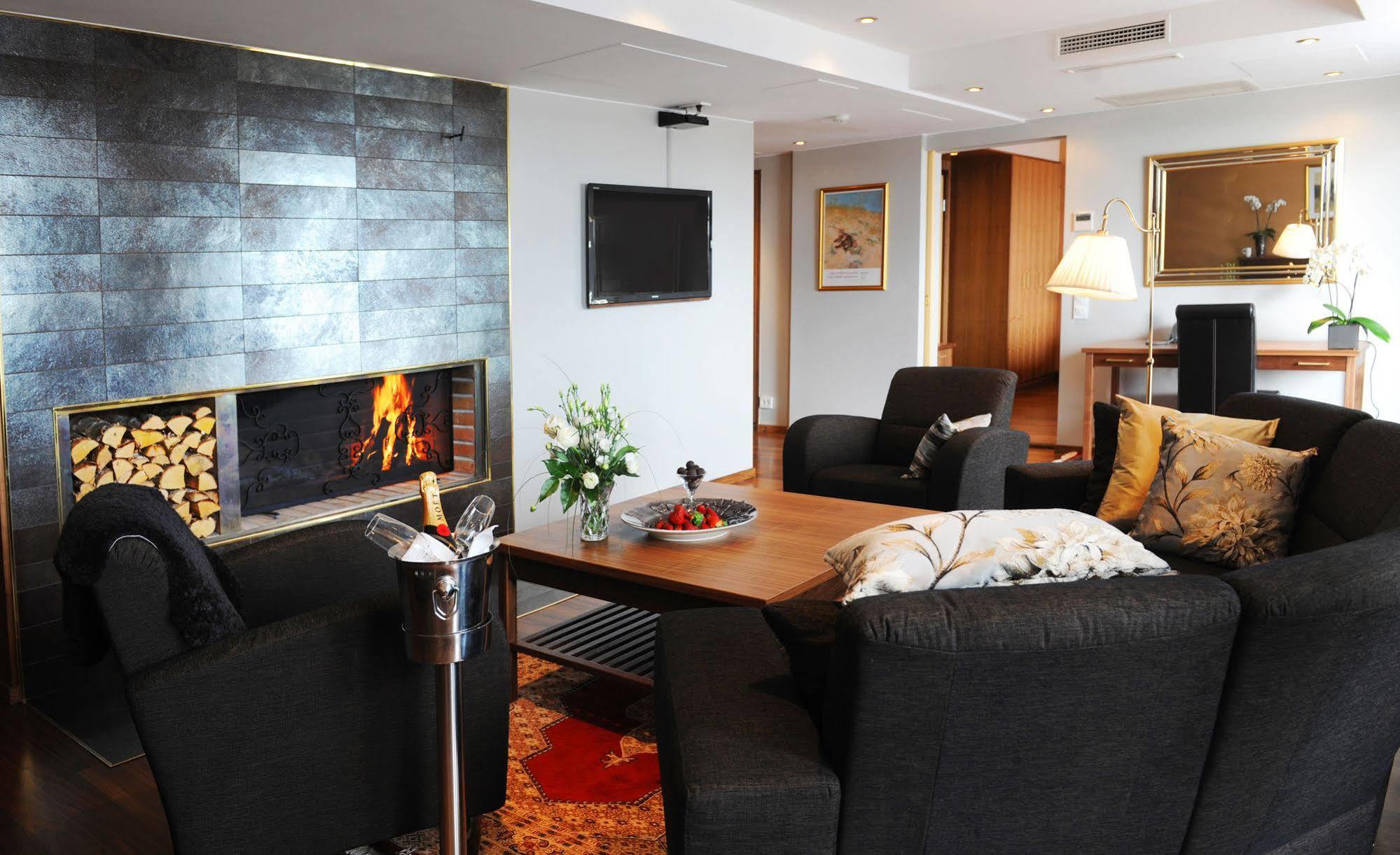 Hotel Arkipelag Mariehamn Esterno foto